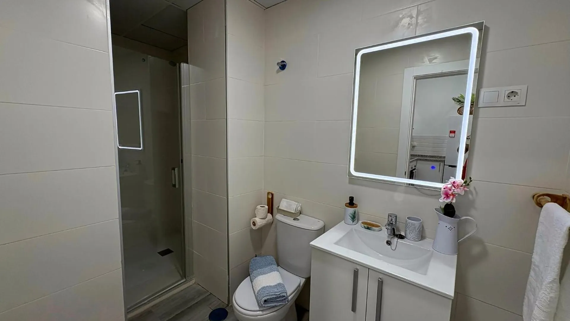 Apartamento Refugio Del Madrono - Estudio Moderno En Málaga Espanha