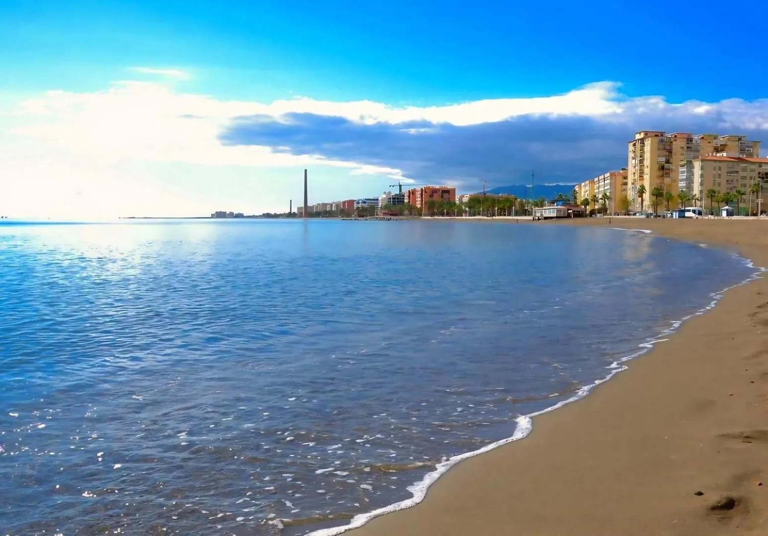 Refugio Del Madrono - Estudio Moderno En Málaga Appartamento